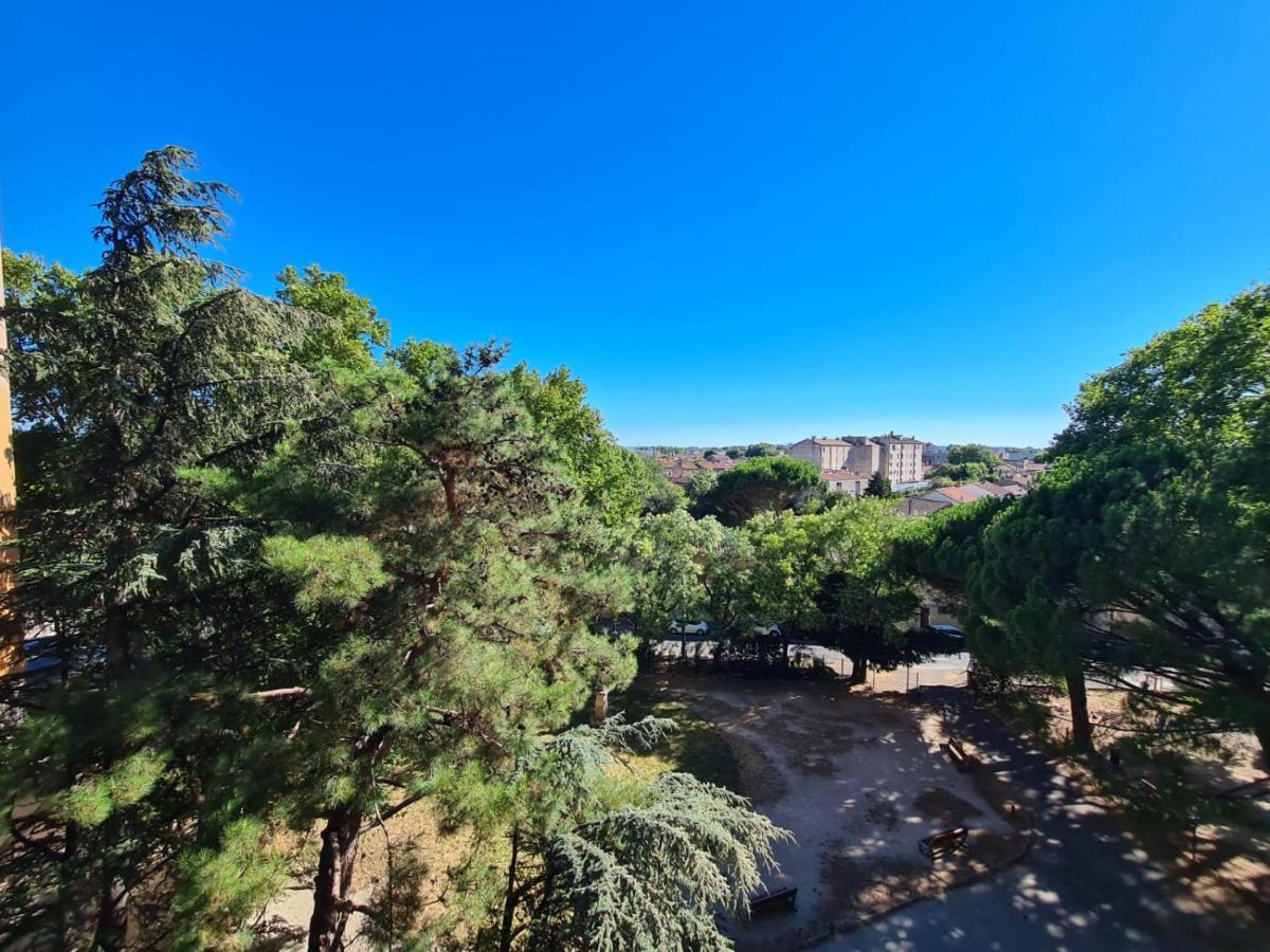 Appartement Cosy Sur Avignon Proche Des Remparts Екстериор снимка
